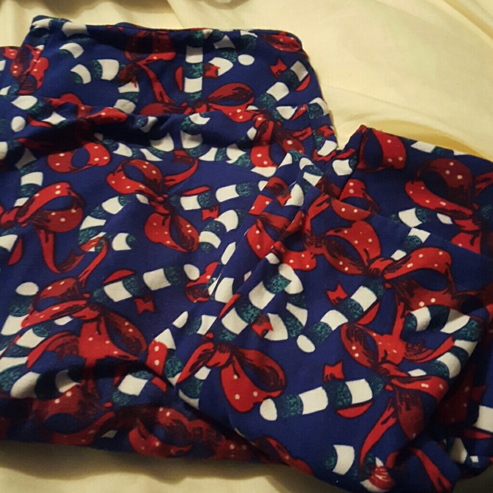 Lularoe Christmas os & sm leggings